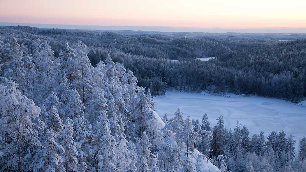 Early winter view over the Repovesi lake from the Mustalamminvuori.